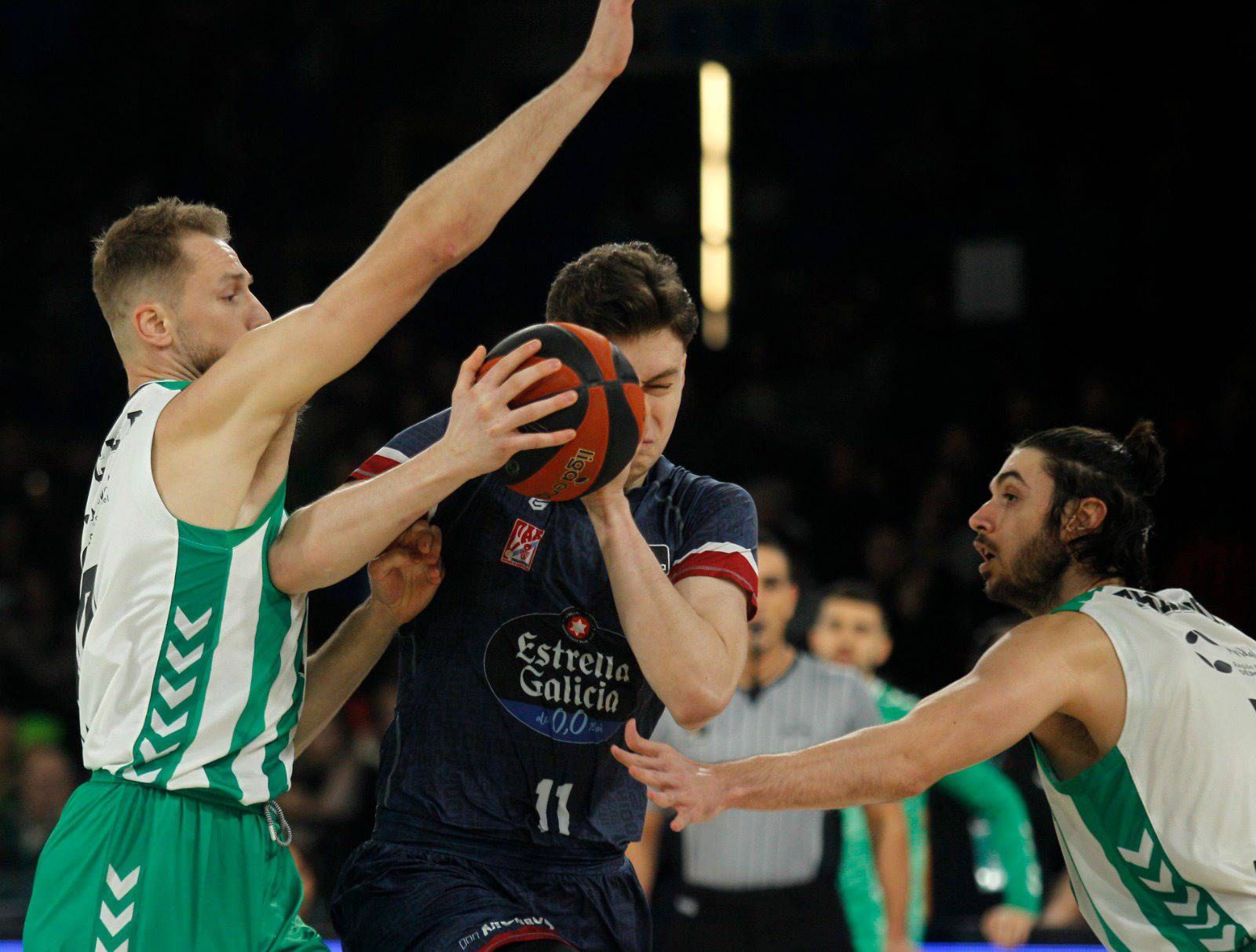 El Betis Basket debuta de la mejor manera pero sin convencer