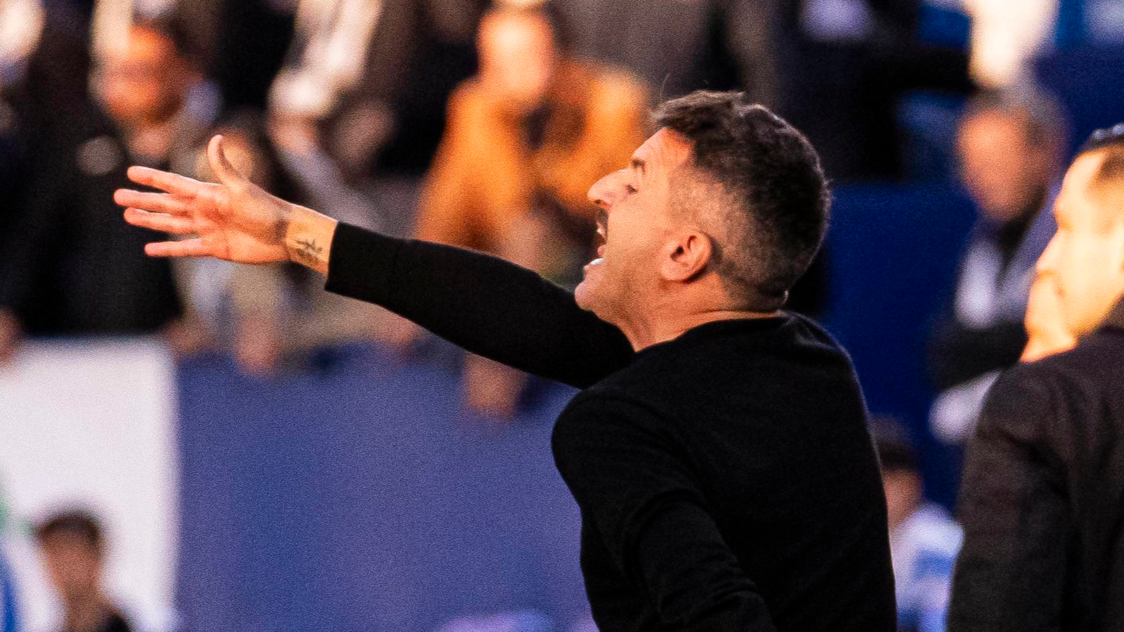 Iván Ania, técnico del Córdoba, descarta el fichaje en una posición y apuesta por reforzar otra