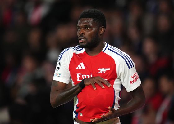 Se abre la línea de Thomas Partey 