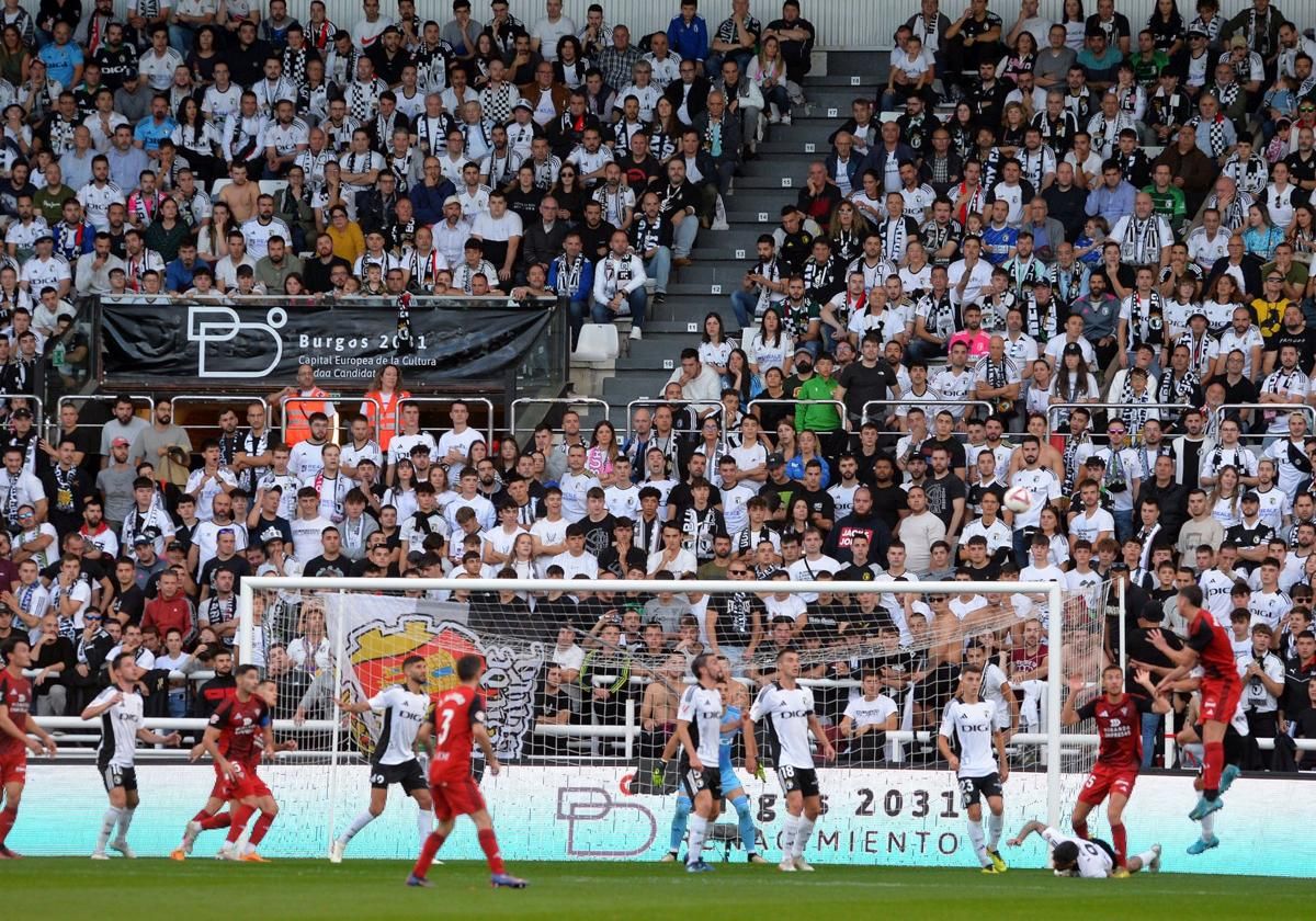 La lían en el Mirandés - Burgos