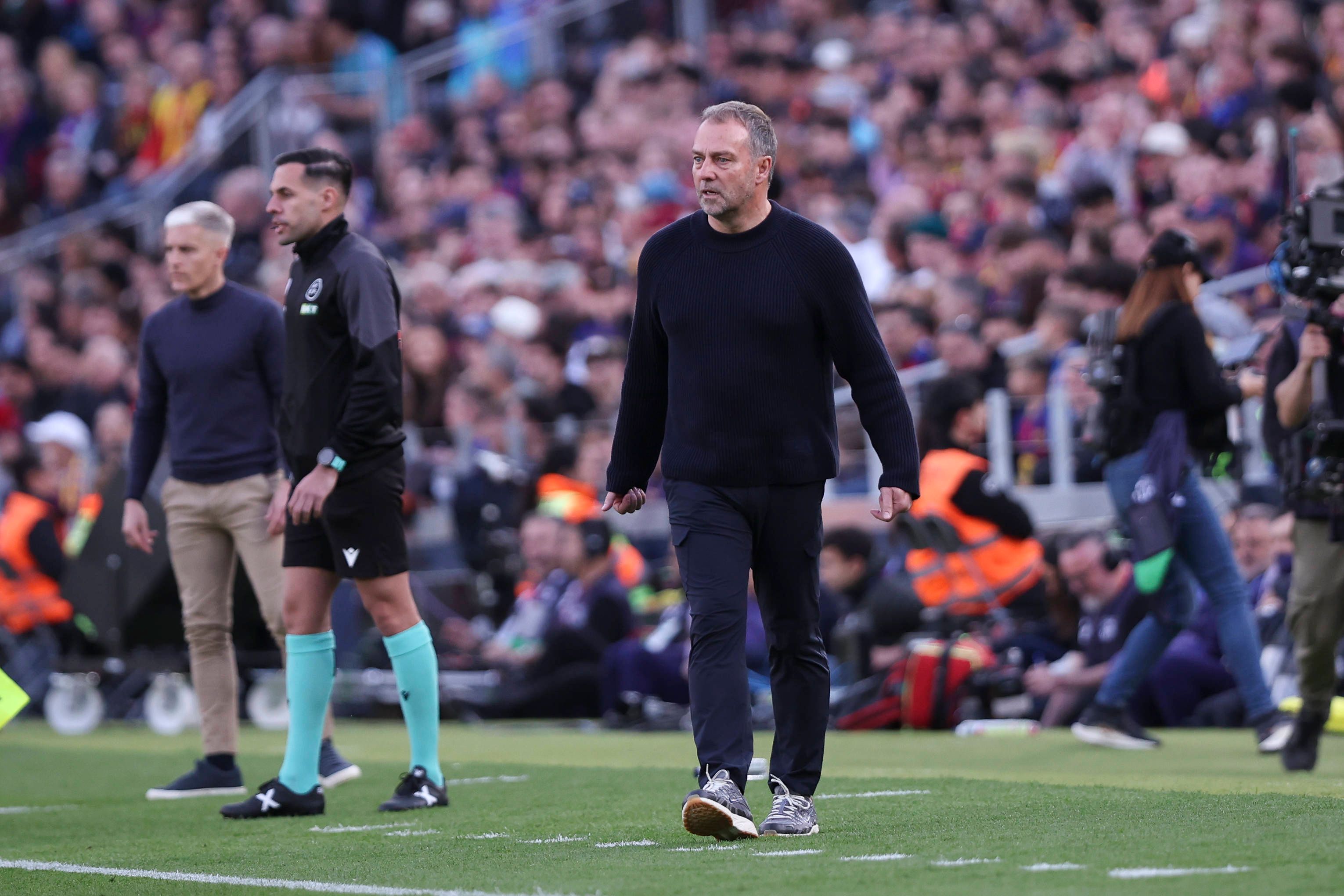 Hansi Flick, sobre el enfado de Joan García: "Nunca he visto a un portero que esté más feliz cuando encaja un gol"