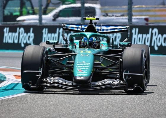 Nueva debacle de Fernando Alonso y Carlos Sainz se queda con las ganas