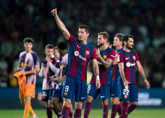El FC Barcelona negocia para retener a una de sus mayores estrellas
