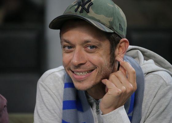 El nuevo proyecto de Valentino Rossi: ''Cuando terminemos la biografía, vamos a por la televisión''