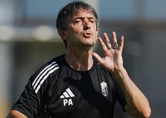 Pacheta arranca con bronca