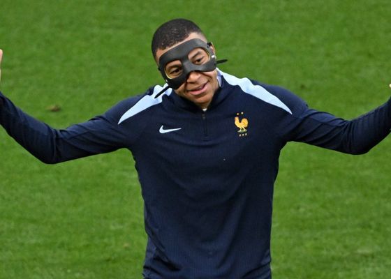 Mbappé, de vuelta