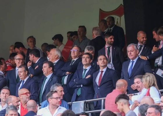 Un empate en los despachos de Betis y Sevilla con muchos interrogantes 