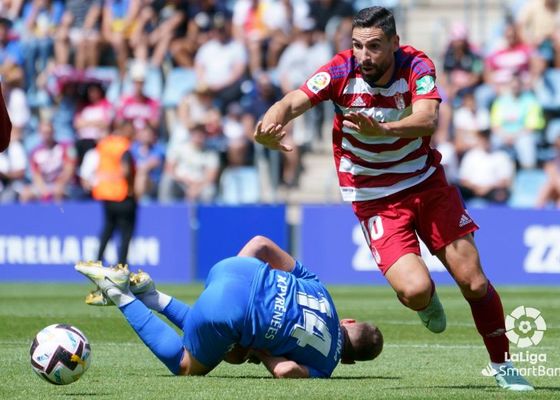 Andorra 1-0 Granada: al líder se le moja la pólvora