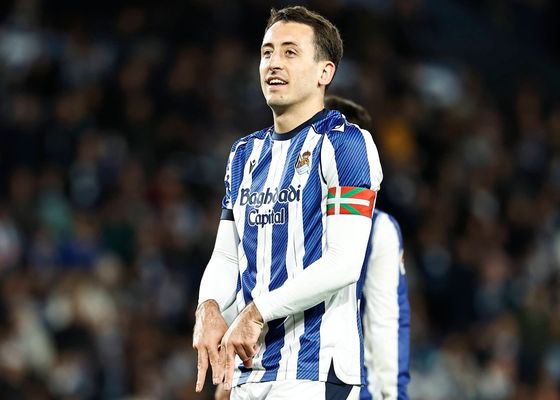 Oyarzabal opta a la corona de la Real Sociedad
