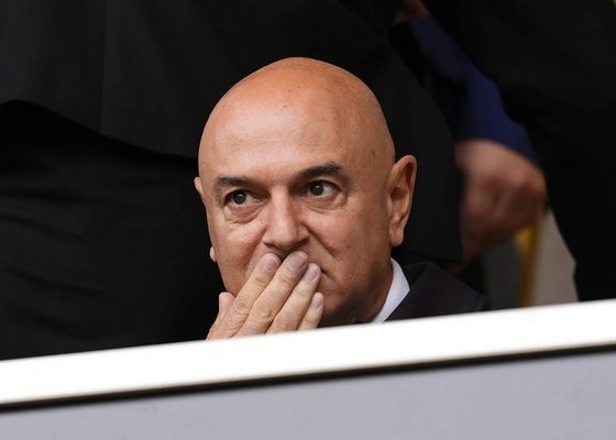 Adiós a Daniel Levy, mítico presidente del Tottenham