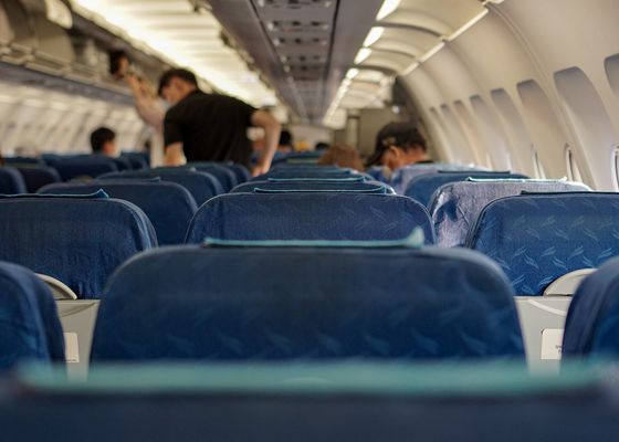 Los viajeros españoles, sentenciados por su comportamiento en los aviones 