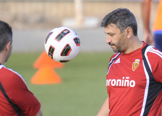 Nayim, ahora en el Ceuta, habla sobre la figura de Gabi Fernández: "Ya era medio entrenador en el campo"