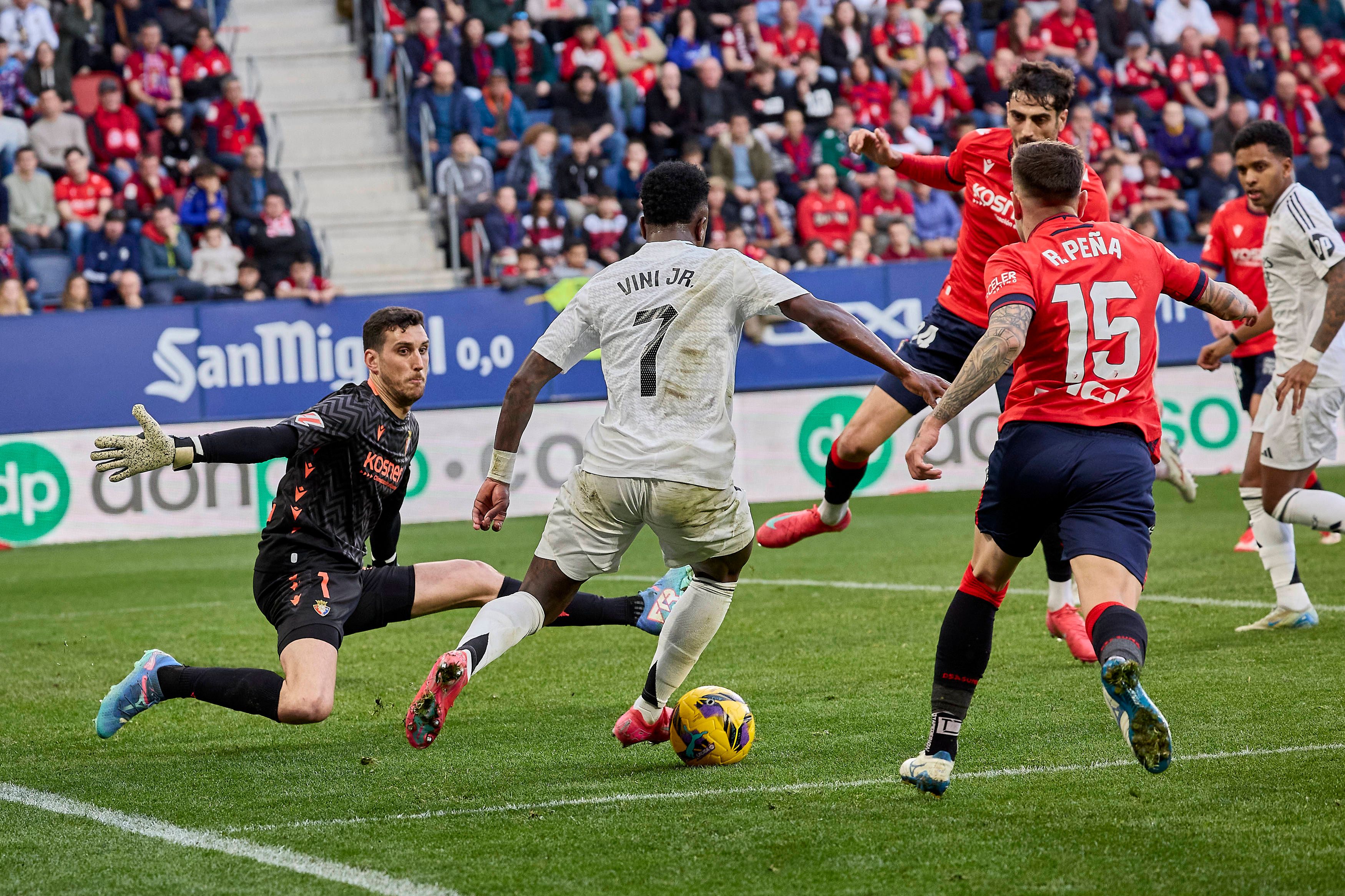 Osasuna - Real Madrid: horario, canal y dónde ver hoy en TV el partido de la jornada 25 de LaLiga