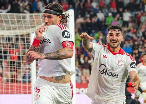 Sevilla 2-1 Atlético: Aprovecha la novatada para tomar aire