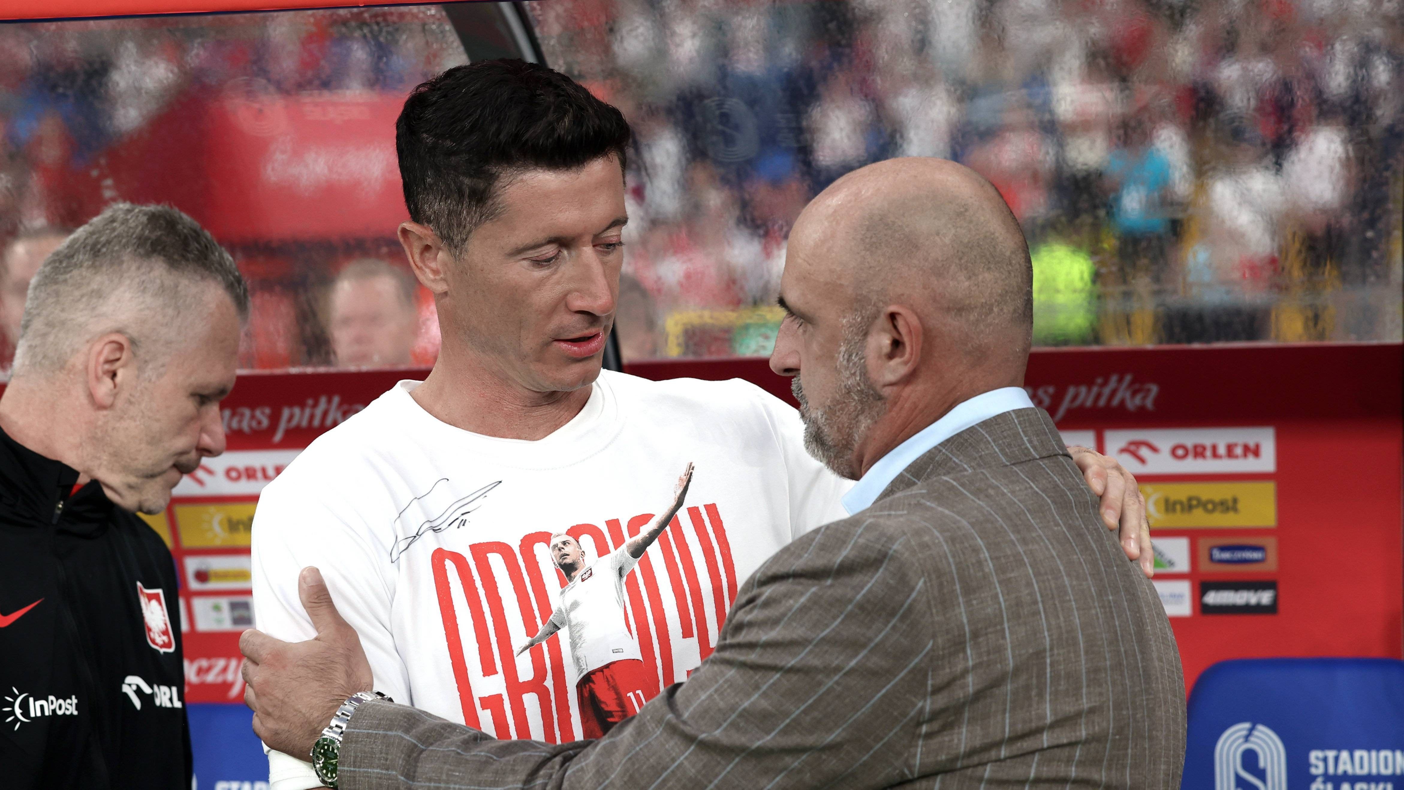 Lewandowski 'despide' al seleccionador de Polonia