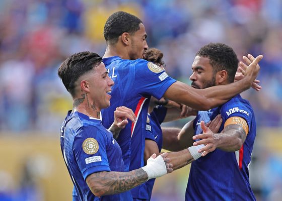 Benfica 1-4 Chelsea: Rayos y goles en un partido interminable