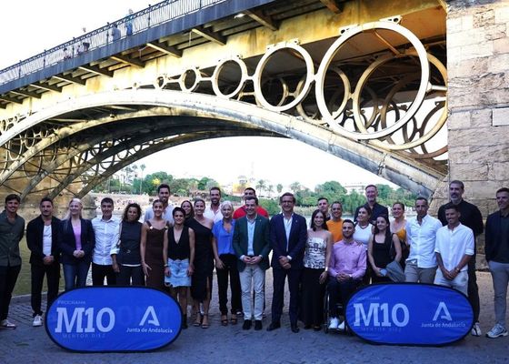 El programa Mentor 10 da un paso más en 2025 con las estrellas del deporte andaluz y la participación de 32.900 personas 