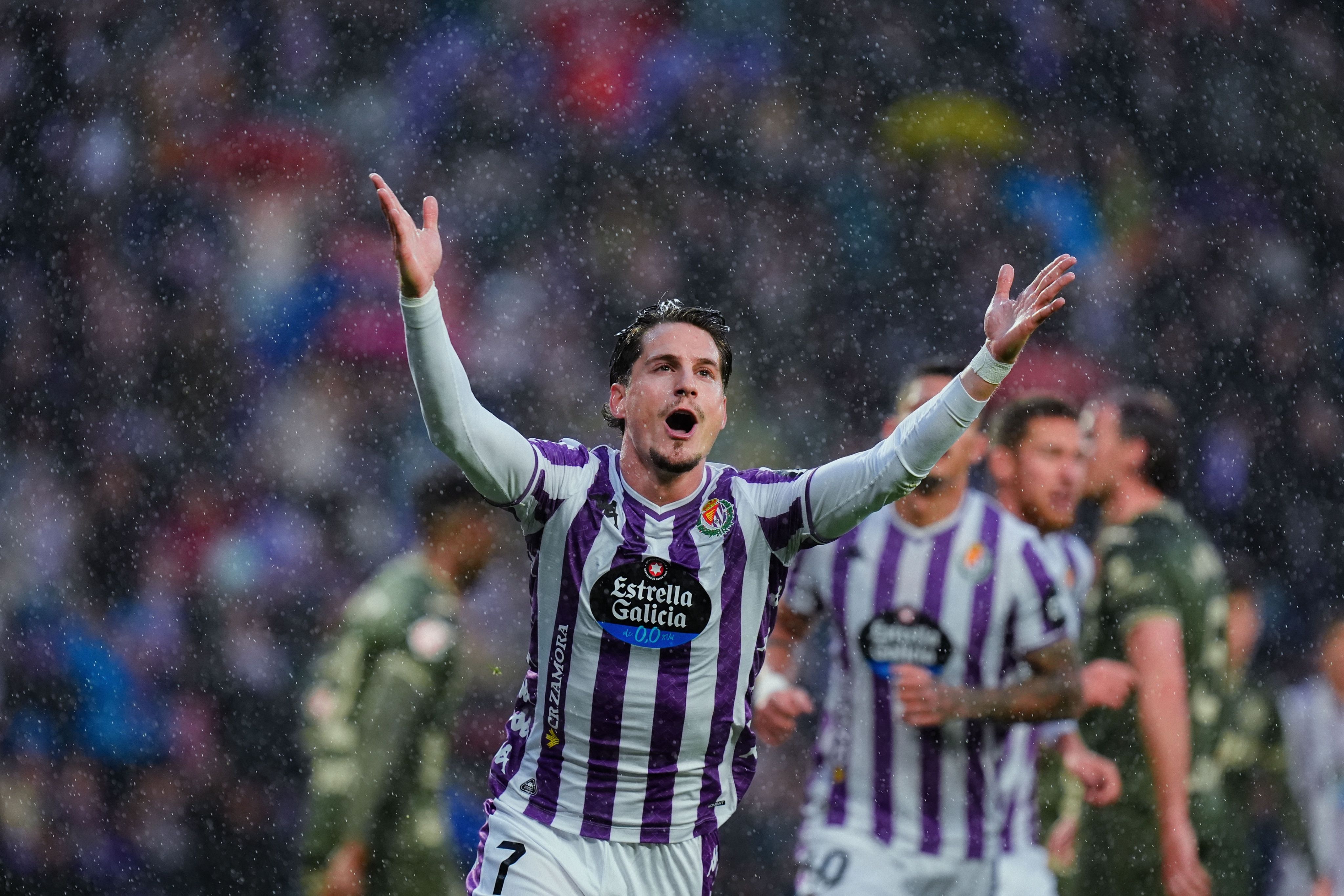 Así queda la clasificación de LaLiga Hypermotion, tras la victoria del Valladolid y la derrota del Almería en la jornada 30 de Segunda división