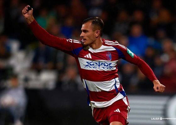 Atentos a tres perlas libres de Segunda División