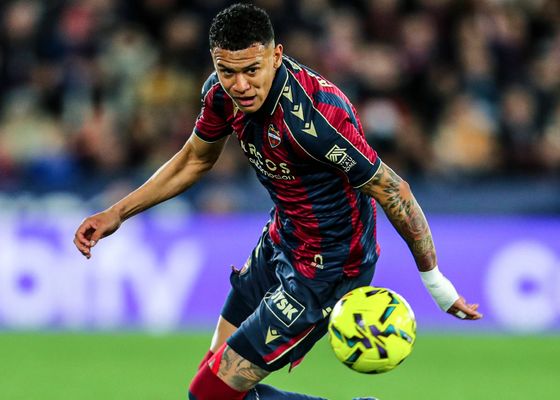 El Levante recibe un duro castigo tras el derbi con el Valencia