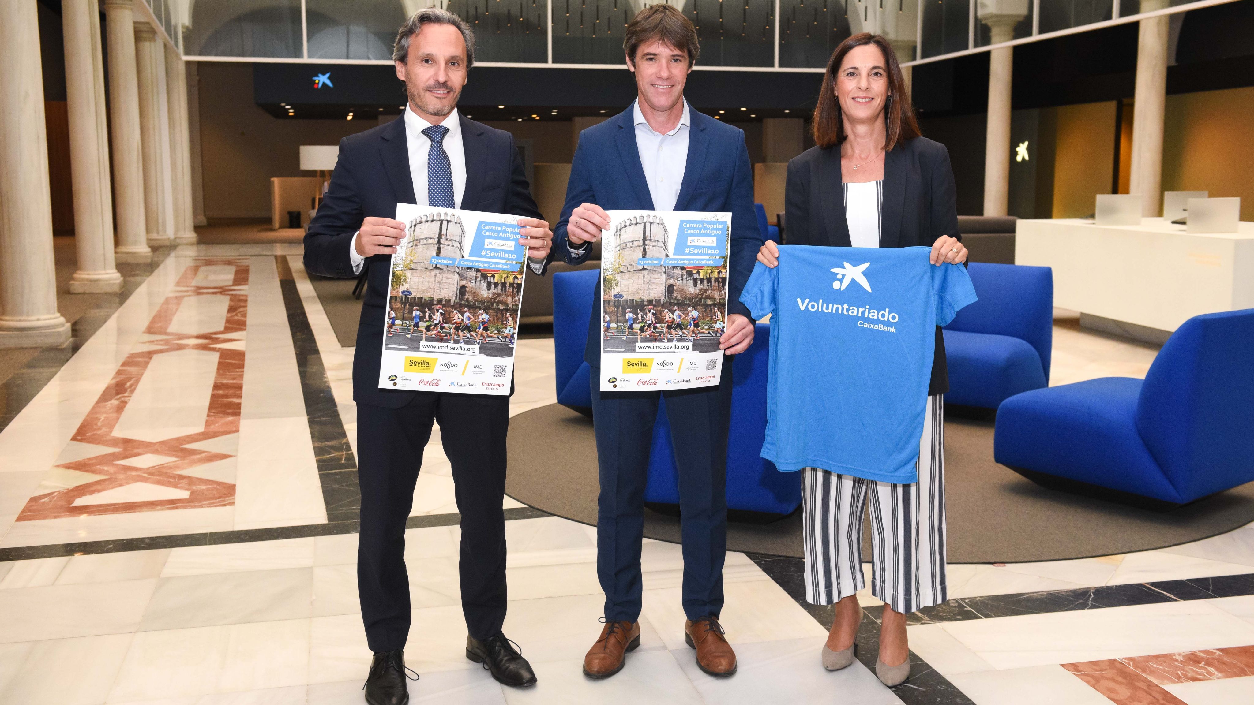 El Ayuntamiento de Sevilla y CaixaBank presentan la Carrera Popular Casco Antiguo que se celebra el próximo domingo