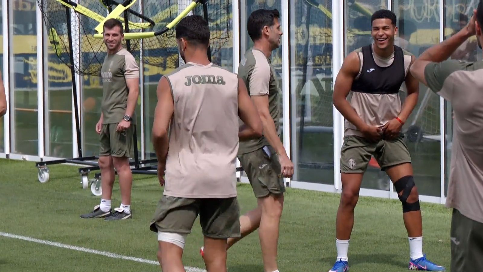 Mouriño ya está recuperado y disponible para volver al once de Marcelino 