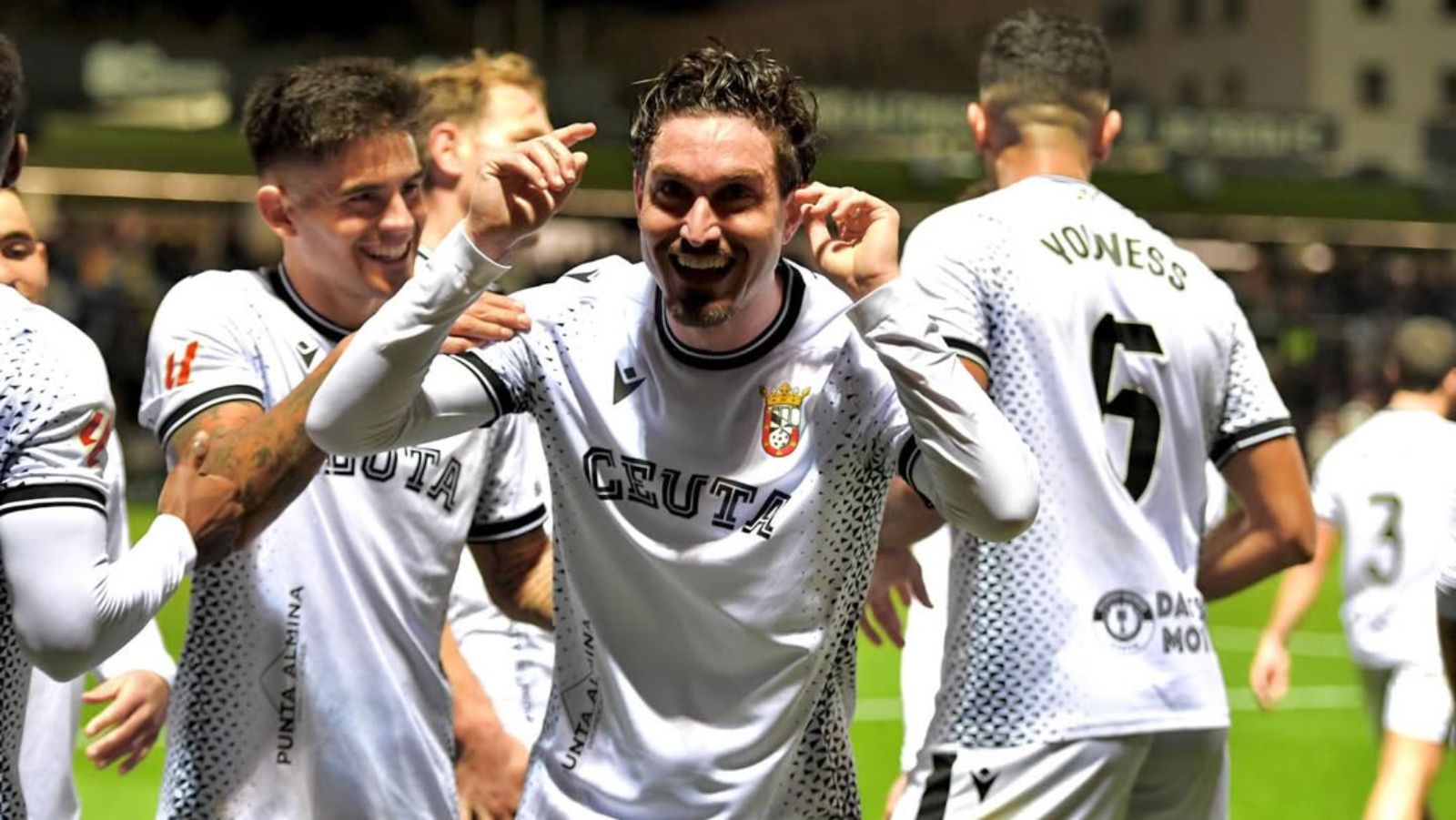 José Campaña, sobre su vuelta al Sevilla: "La única opción que barajaba era la de volver al club de mi vida, pero no se concretó"