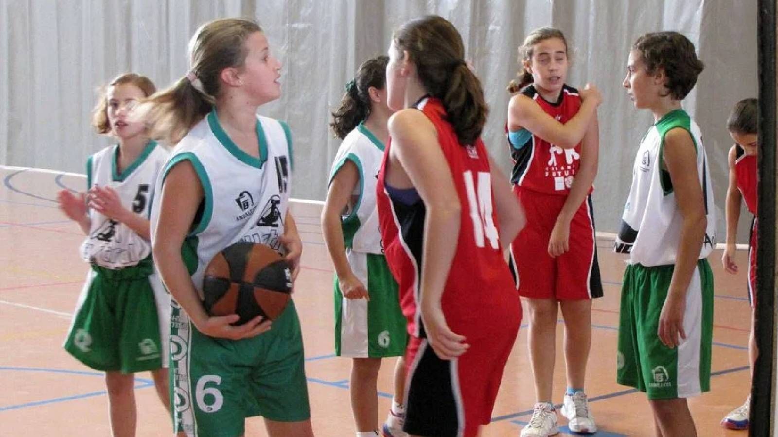La Diputación de Sevilla apoya el baloncesto en los Juegos Deportivos Provinciales