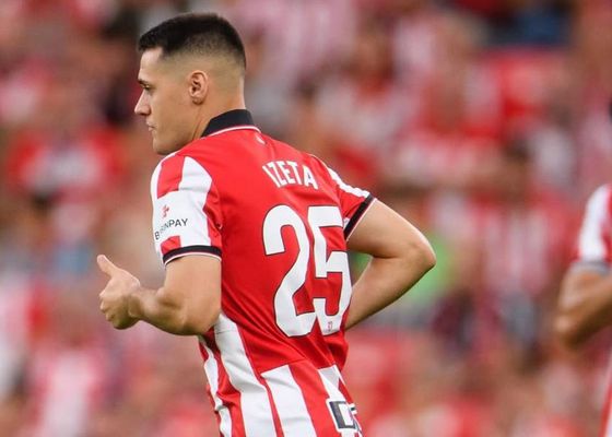 Cierra la puerta a la salida de Urko Izeta del Athletic Club: "Contamos con él"