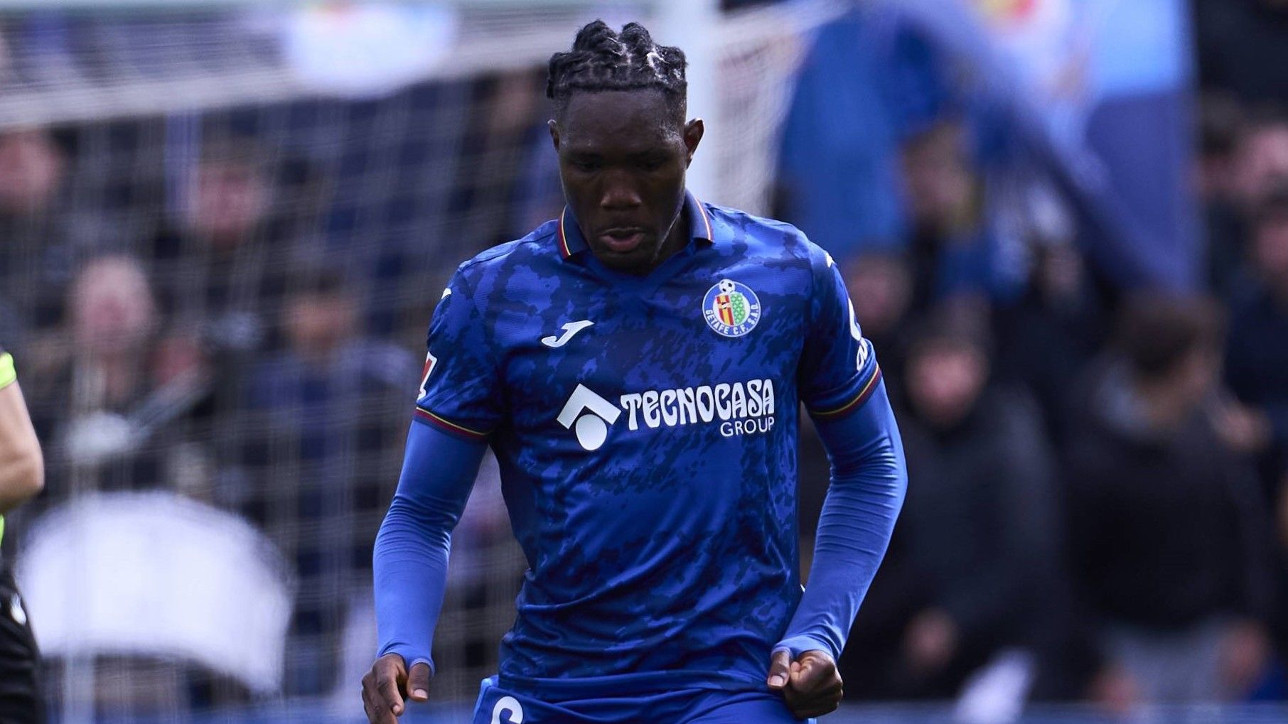 Uche, a pesar de que su traspaso está bien avanzado, quiere jugar contra el Sevilla