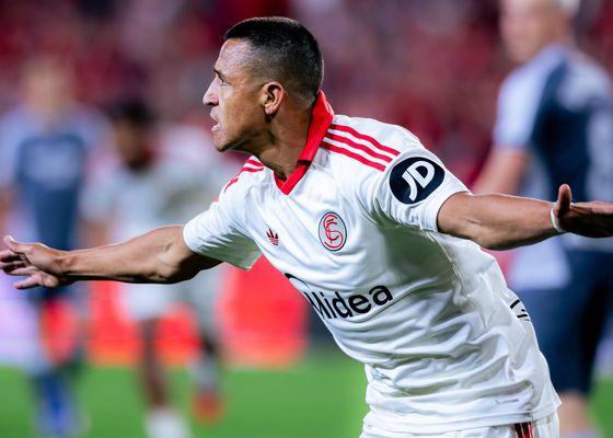 Suspiran por el renacido Alexis Sánchez, que agota sus días en el Sevilla: "No se discute nunca"