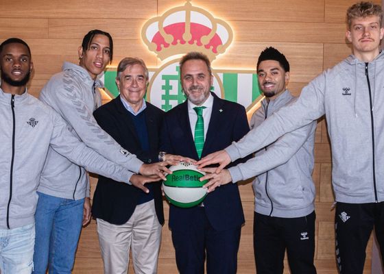 El Betis revoluciona su equipo "para darle la vuelta a la situación"