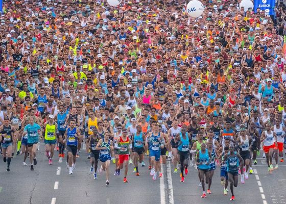 2.336 sevillanos aprovechan el precio líder en Europa del Zurich Maratón de Sevilla 