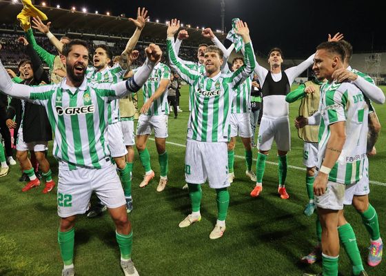 Fiorentina 2-2 Betis: Antony cambia la historia en un 'Jueves de Fiera'