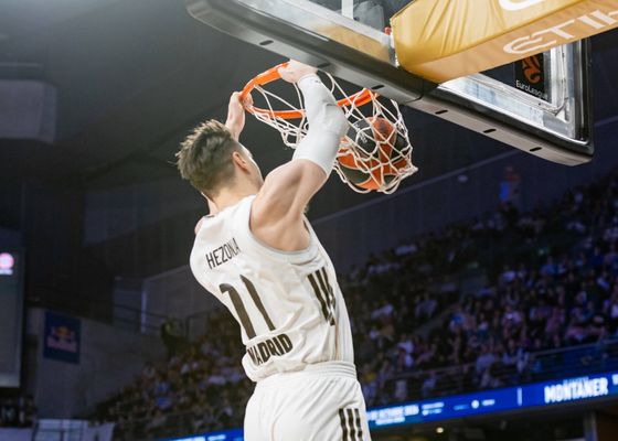 Altos vuelos del Real Madrid para olvidar el sinsabor copero