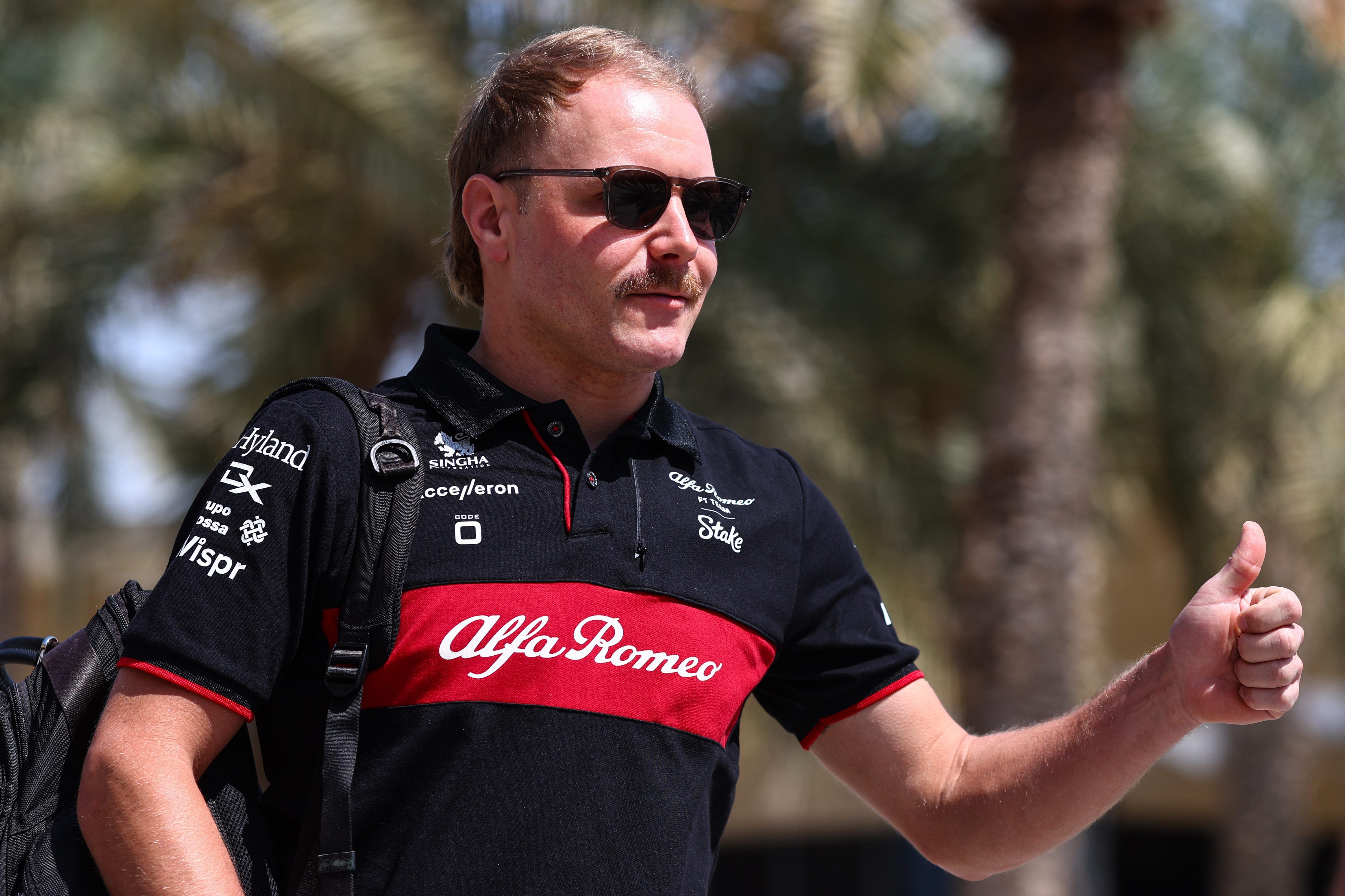 Bottas vuelve a la Fórmula 1 con una sanción pendiente desde 2024