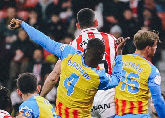 Sporting Gijón 0-2 Valencia: Triunfo balsámico en plena crisis che