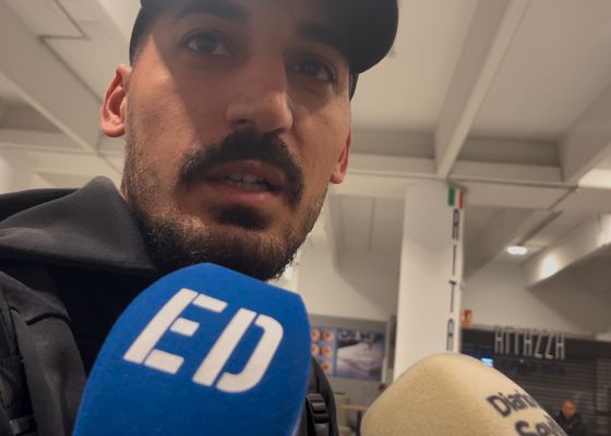 Álvaro Valles, cazado en Sevilla, se pronuncia sobre su llegada al Betis