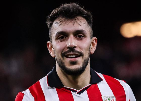 La baja de Paredes se alarga para un Athletic Club necesitado en defensa