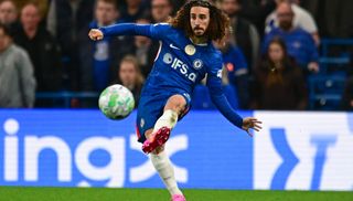 El Atlético de Madrid subraya en rojo el nombre de Marc Cucurella para la defensa