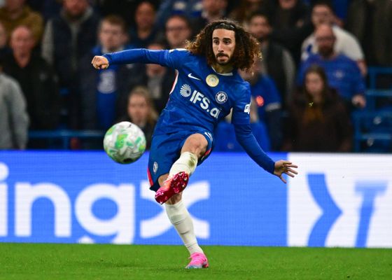 El Atlético de Madrid subraya en rojo el nombre de Marc Cucurella para la defensa