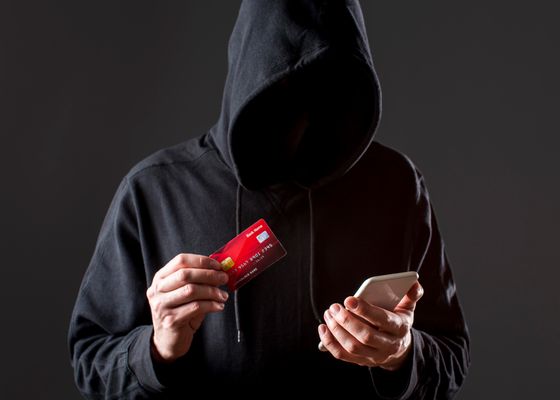 Alarma por una nueva estafa que suplanta a CaixaBank 