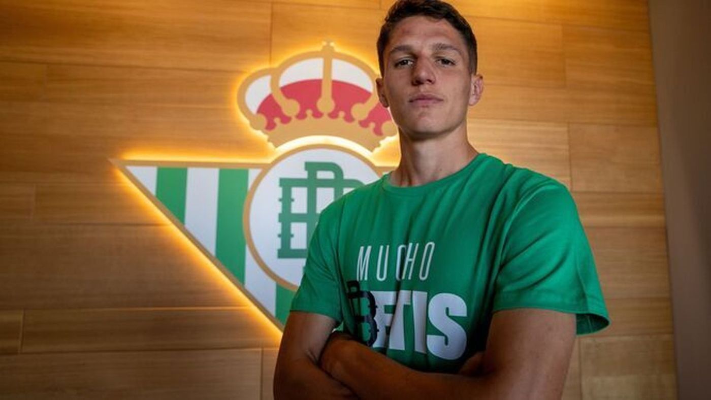 Sergi Altimira, protagonista por partida doble: baja ante el Barça y posible traspaso  
