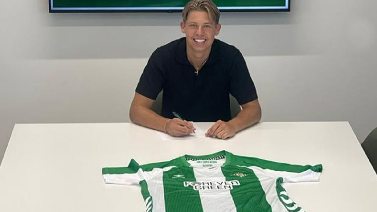 El Betis logra el fichaje de una promesa internacional