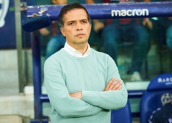 Luis Castro frena la euforia del Levante tras tumbar al Mallorca: "Si piensas que está hecho, puedes morir"