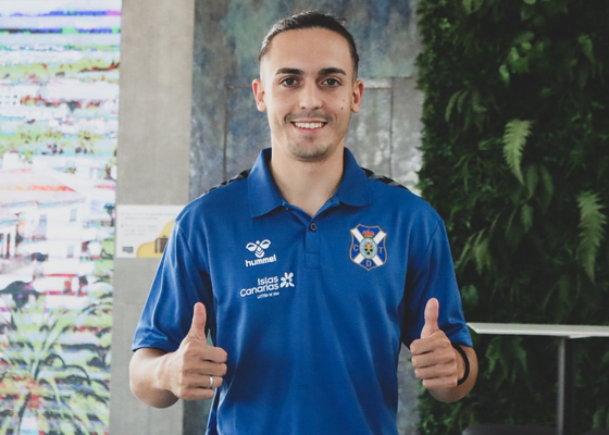 Luismi Cruz da un paso en el Tenerife de la mano de Álvaro Cervera