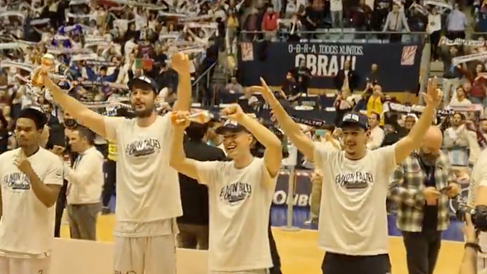 El Monbus Obradoiro golpea con todo y ya es equipo ACB