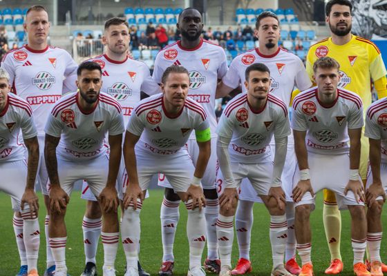 El milagro de los futuros dueños del Sevilla en Hungría con un ex del Betis al mando 