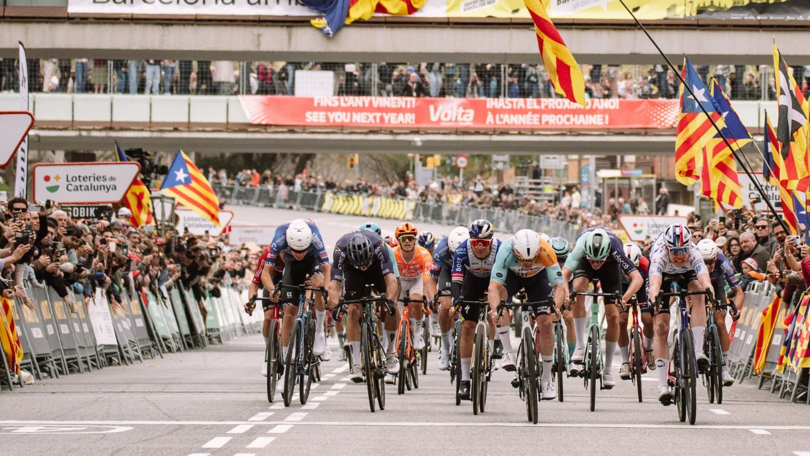 Brady Gilmore le da otro disgusto a Evenepoel en la fiesta de Vingegaard