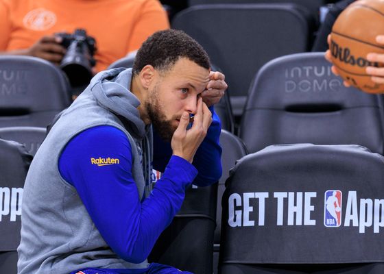 Stephen Curry contesta ante la posibilidad de una inminente retirada: “Creo que el cuerpo es el primer indicador"